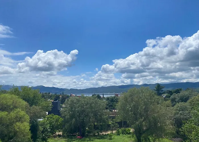 El Nogal Del Lago